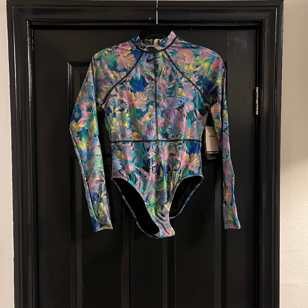 NWT Nike Long Sleeve Bathing Suit size M